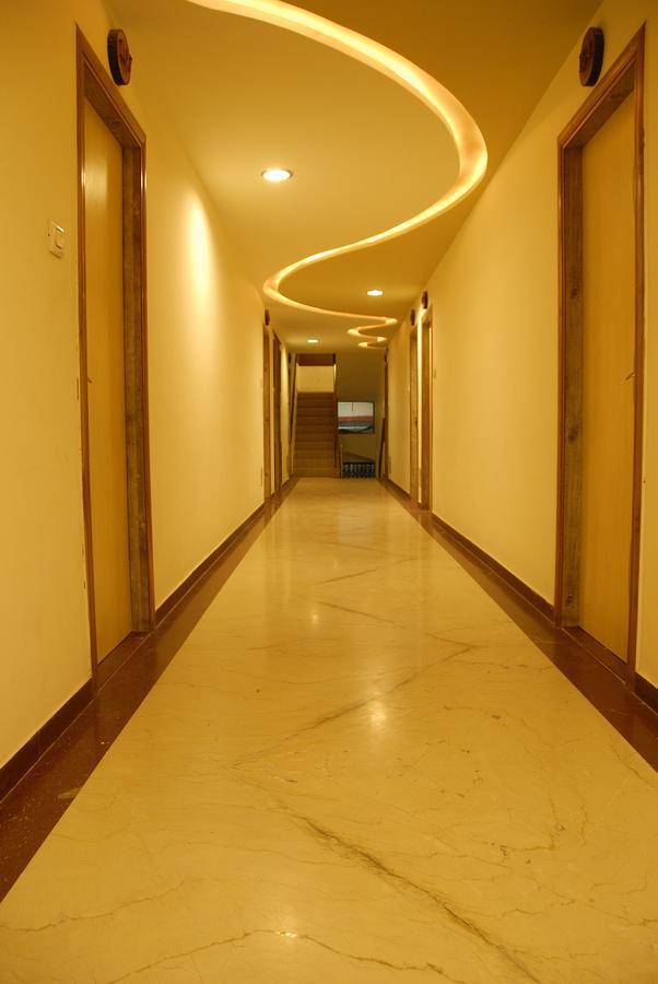 Hotel Vrinda Nāthdwāra Extérieur photo