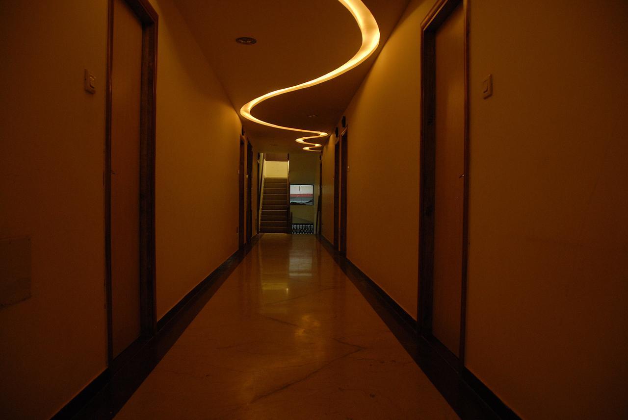 Hotel Vrinda Nāthdwāra Extérieur photo