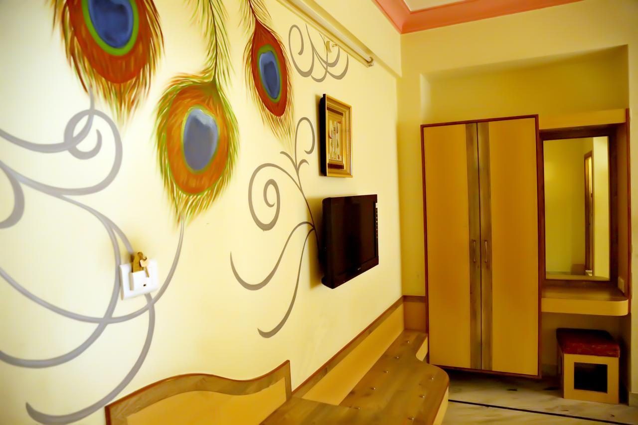 Hotel Vrinda Nāthdwāra Extérieur photo